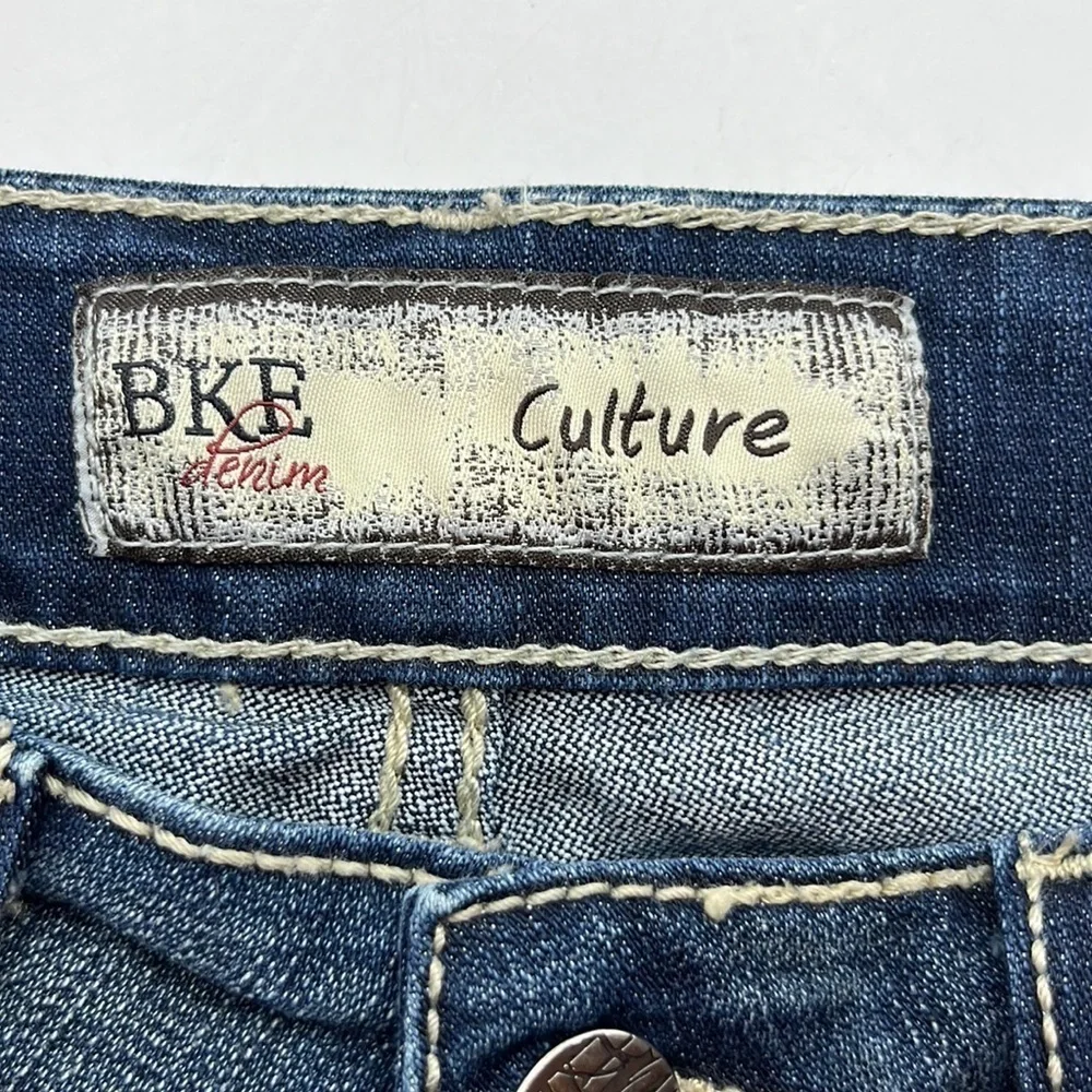 BKE Denim Culture Capri Mid Rise Size 26